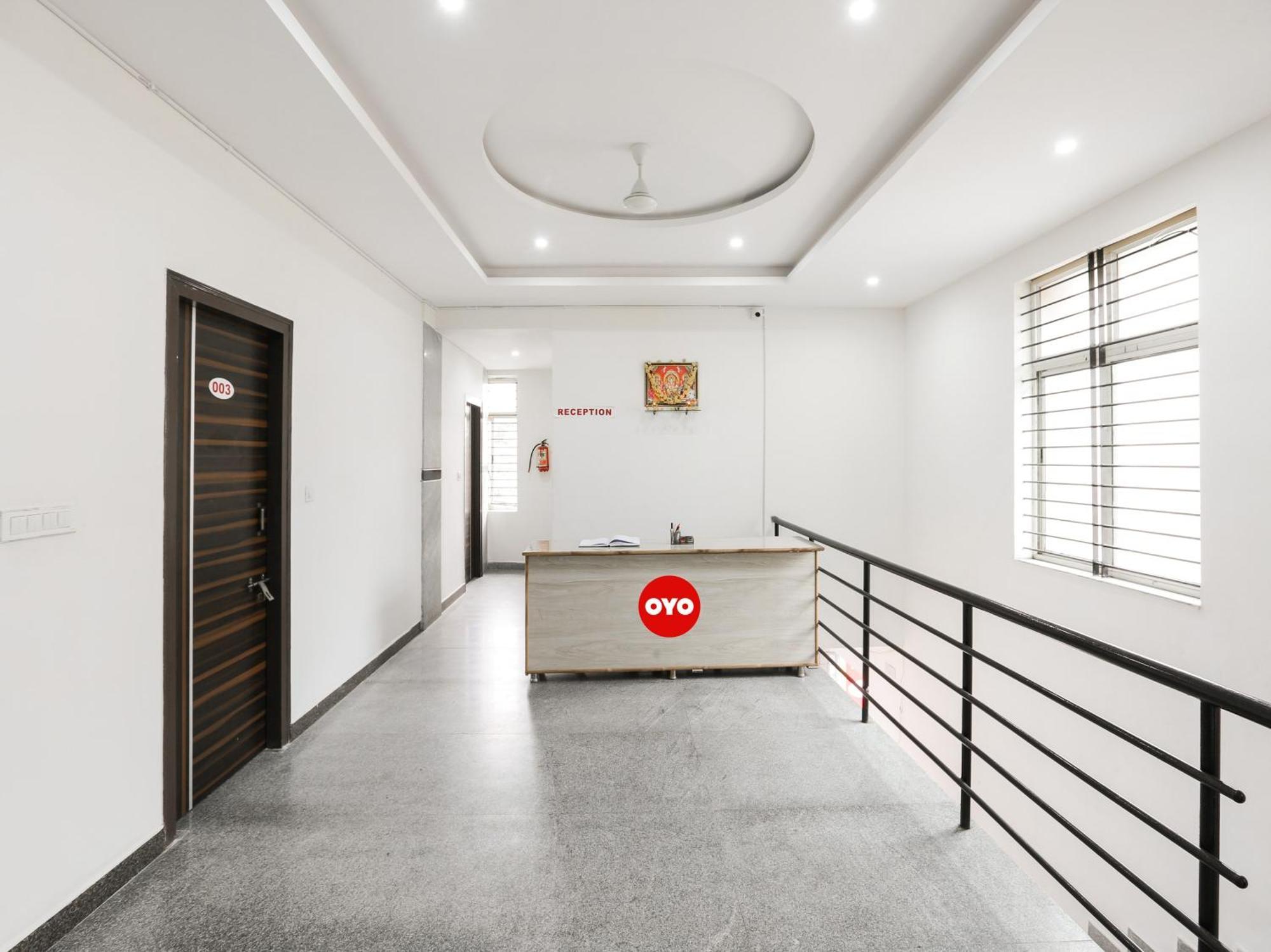 Hotel O Manjushree Boarding & Lodging Nearby Dr.Br Ambedkar Stadium Basveshwar Nagar Бангалор Экстерьер фото