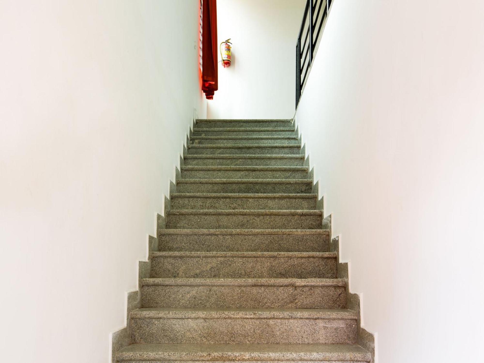 Hotel O Manjushree Boarding & Lodging Nearby Dr.Br Ambedkar Stadium Basveshwar Nagar Бангалор Экстерьер фото