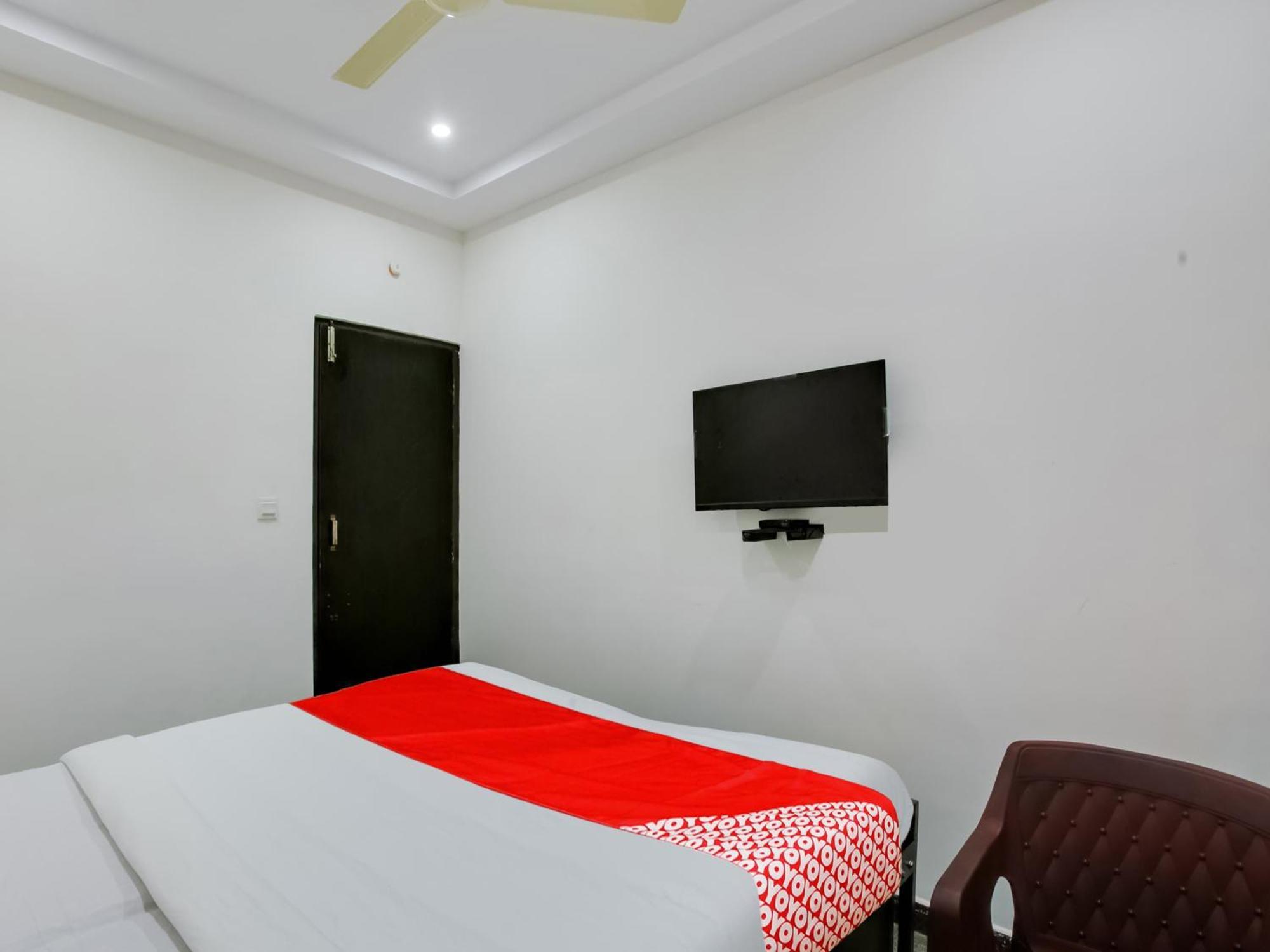 Hotel O Manjushree Boarding & Lodging Nearby Dr.Br Ambedkar Stadium Basveshwar Nagar Бангалор Экстерьер фото
